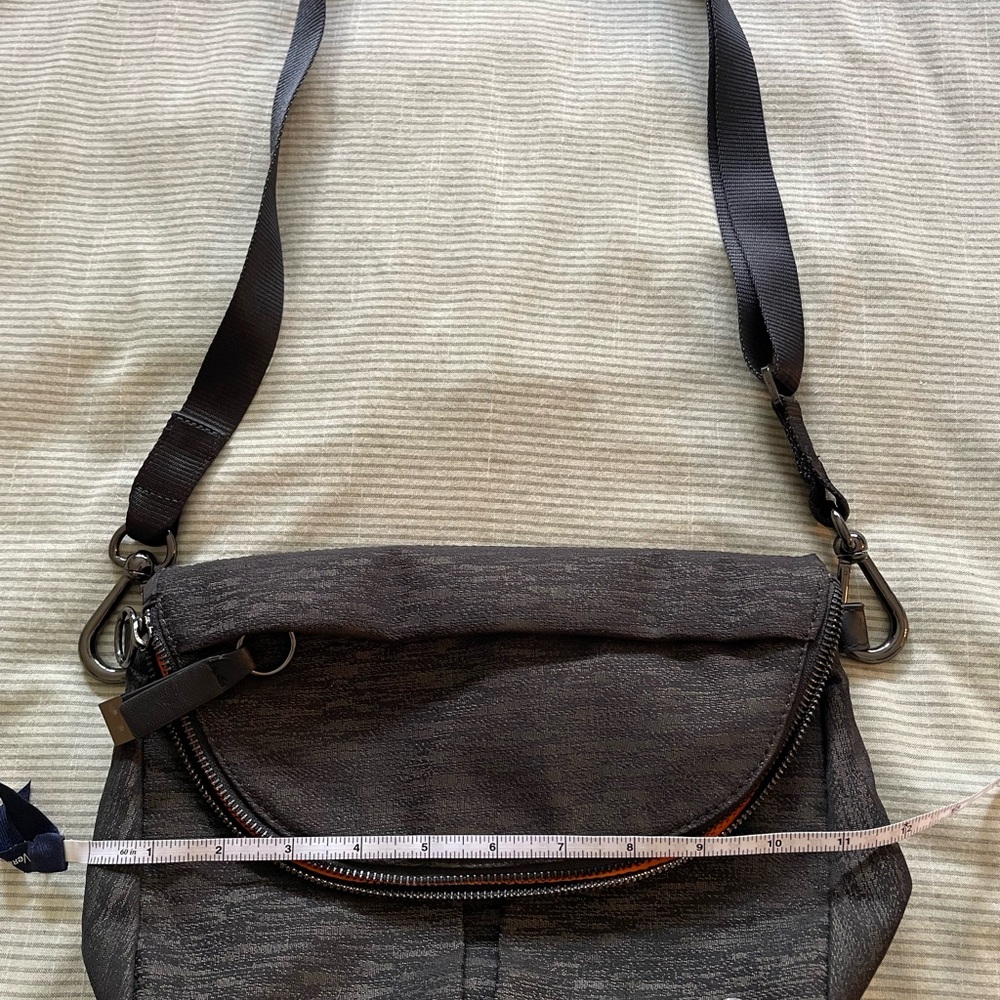 lululemon athletica Black Crossbody Bag - Picture 2 of 11